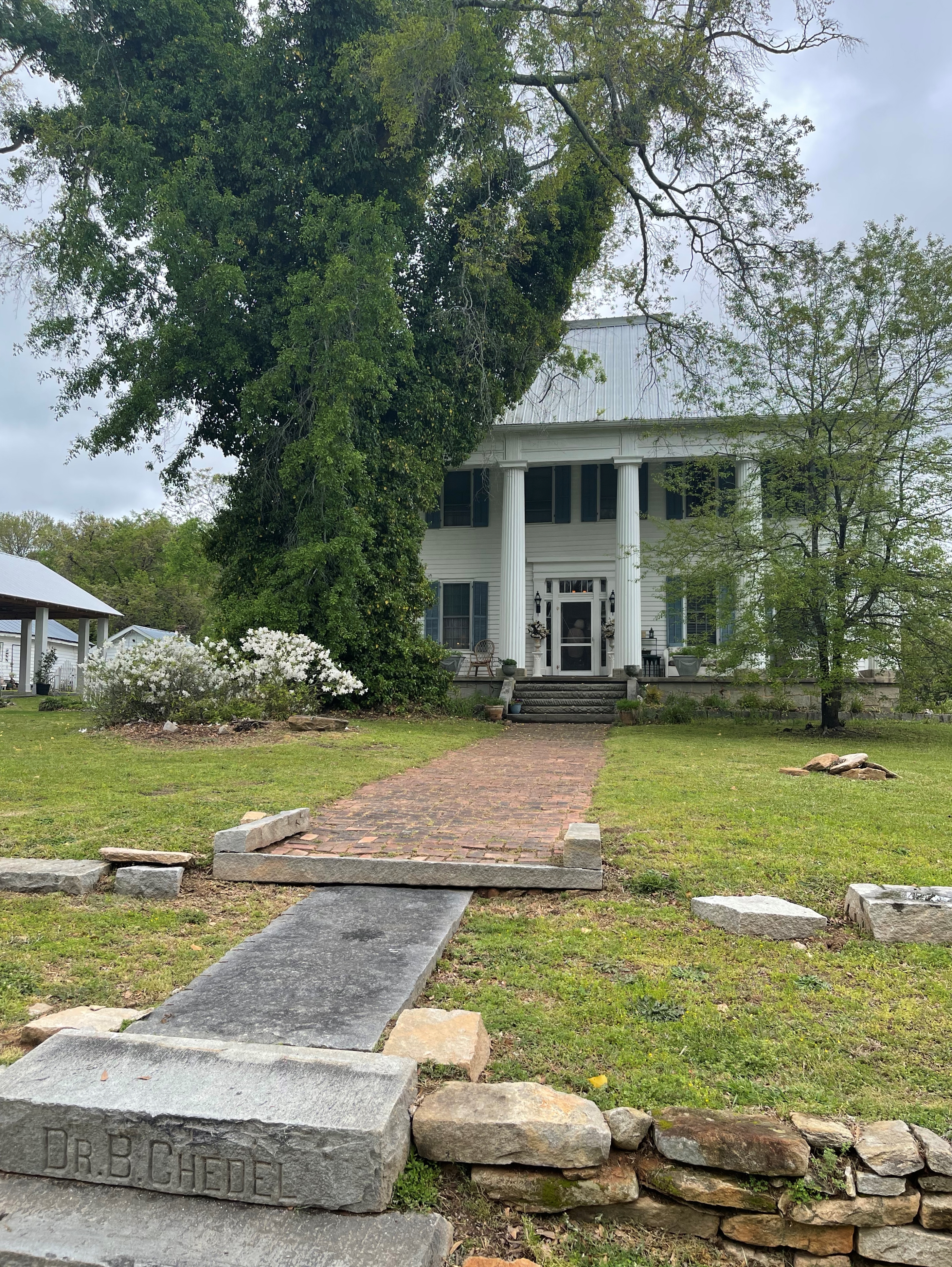 The front of the Titus Parish House in Lexington. Many people recently gathered to celebrate the 200th birthday party of the house, which is owned by Linda Parish. (Photo/Sabrina Laster)