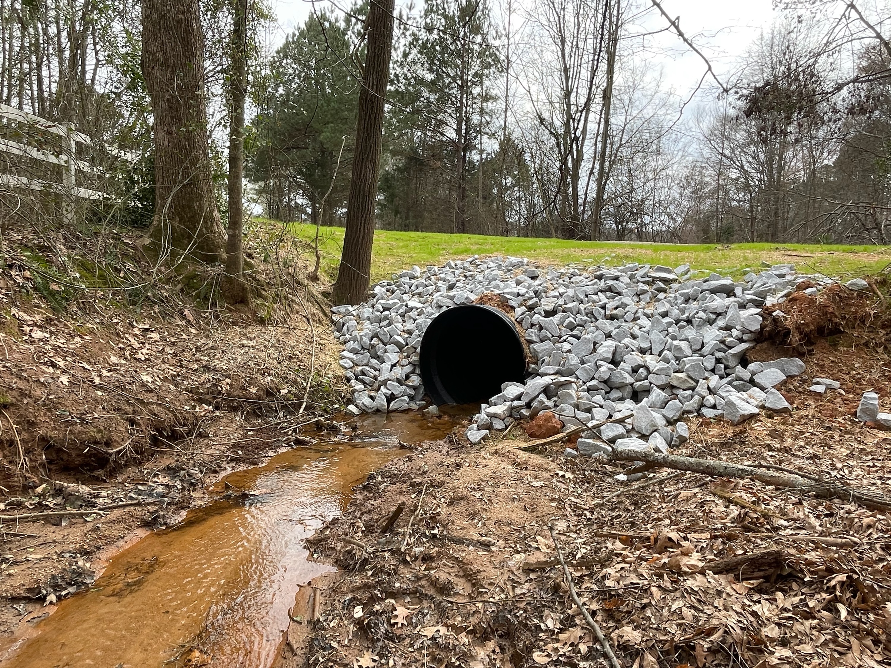 A new culvert was recently installed at the end of White Oak Drive at Hawk’s Landing subdivision. The Public Works Department replaced the original pipe that was old and weak. (WADE CHEEK/THE OGLETHORPE ECHO)
