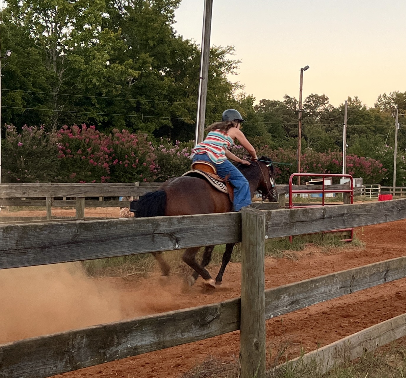 Katherine Horsley, 14, begins her run at Saturday's Buckle Series at Oglethorpe County Saddle Club. Her goal is to compete in the Georgia Junior High School Rodeo. (Photo/Ella Kroll)