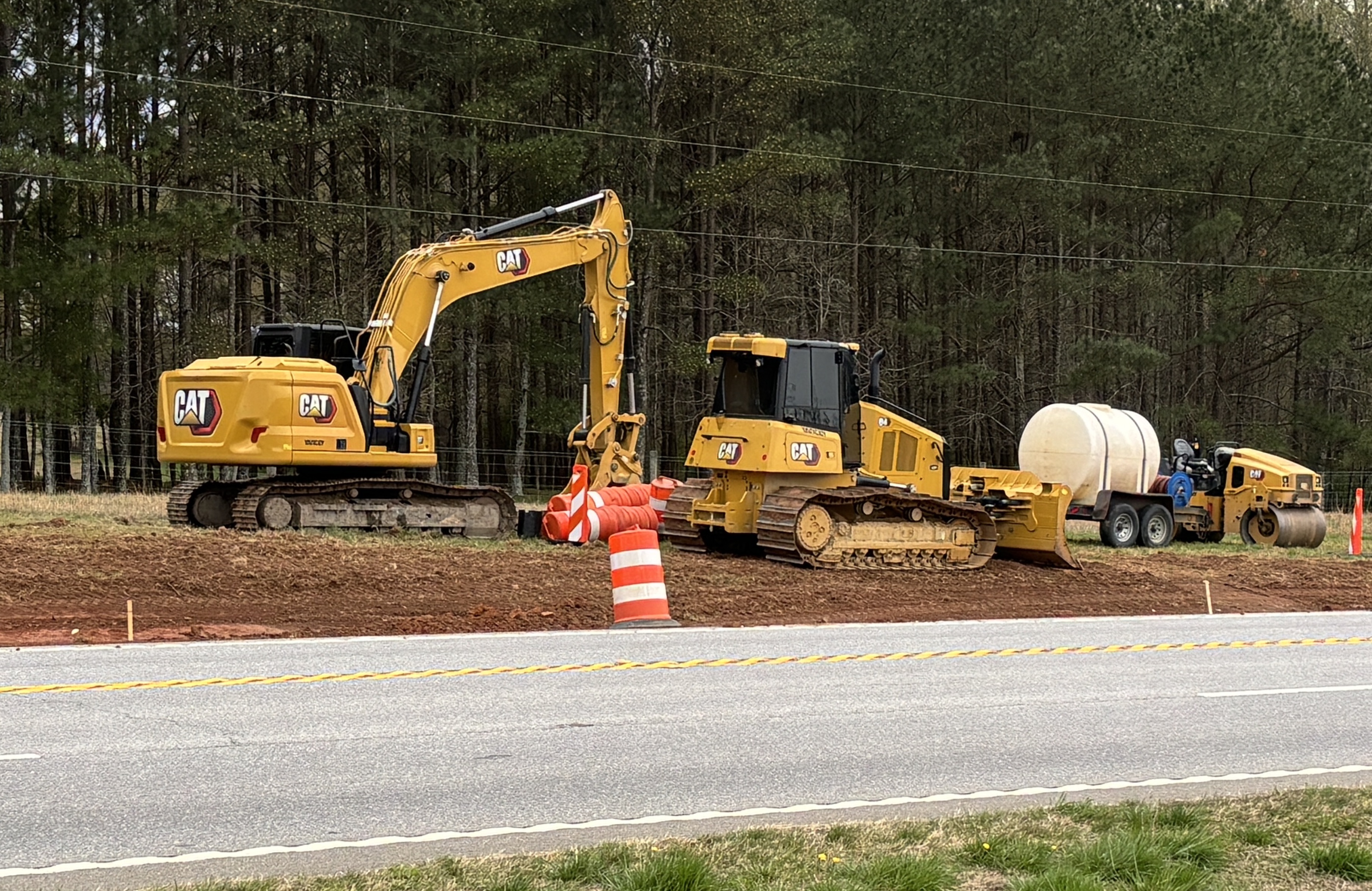 Construction work at the intersection of U.S. Highway 78 and Arnoldsville Road on Monday, March 24, 2025. Work started on March 20 and should be completed by the end of June, a Georgia Department of Transportation spokesman said. (Photo/Andy Johnston)