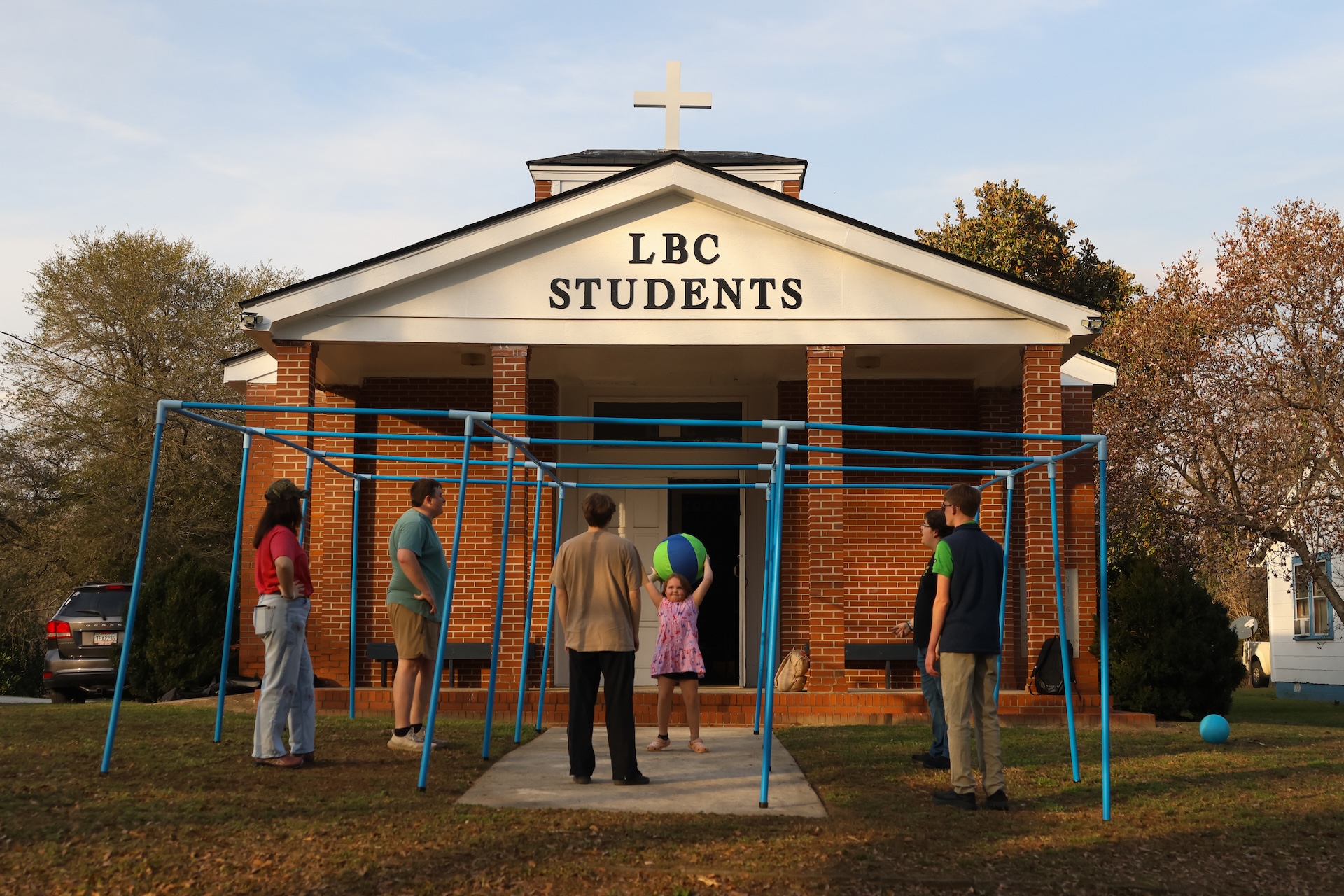 Kendall Patrick plays nine square in the air with youth members at Lexington Baptist Church youth building on March 4, 2026. Patrick will be attending the Hungary mission trip with six other church members from March 13-22. (Addison Simmons/The Oglethorpe Echo)
