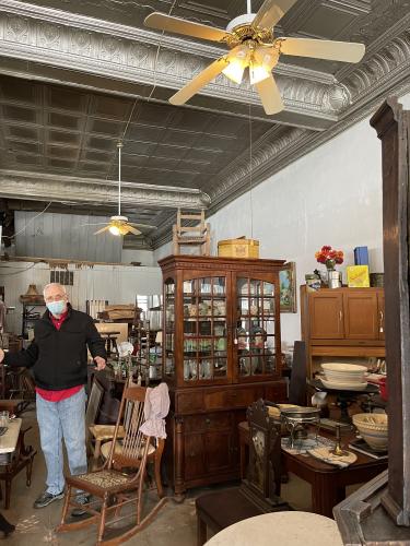 Ronnie Boggs has owned the Lexington Antique Mall since 1997. The building, built in the 1920s, houses a variety of antiques that Boggs has sourced over the years. (Colt Yeargin/Oglethorpe Echo)