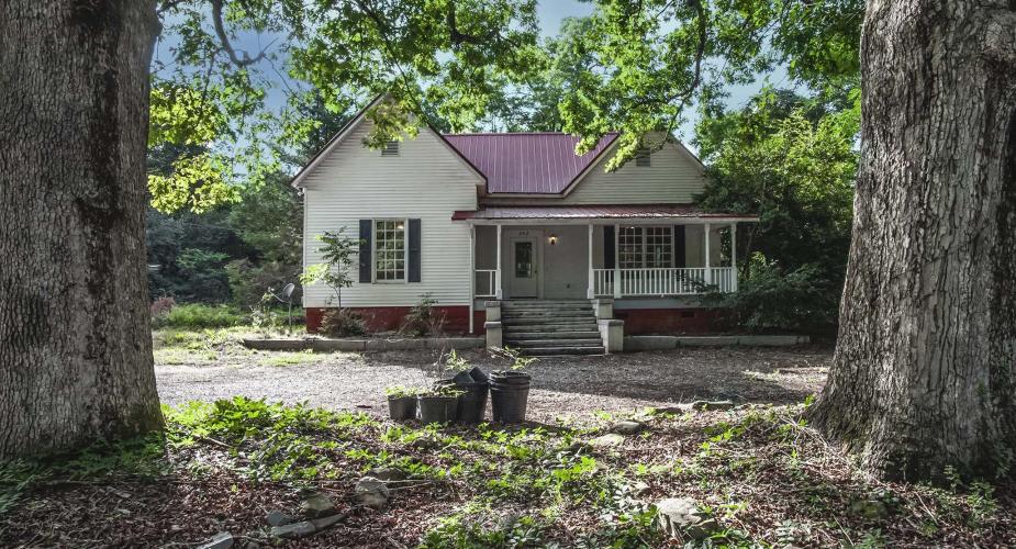 A two-bedroom, two-bath home at 242 N. Upson St. in Lexington is listed for $219,900. (SUBMITTED PHOTO/TRACEY BRILL, BERNSTEIN AND CO. REALTY)