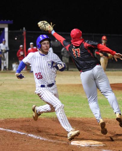 Haiden Ashworth beats the throw to first base to earn a single. (Photo/EmilyDozier