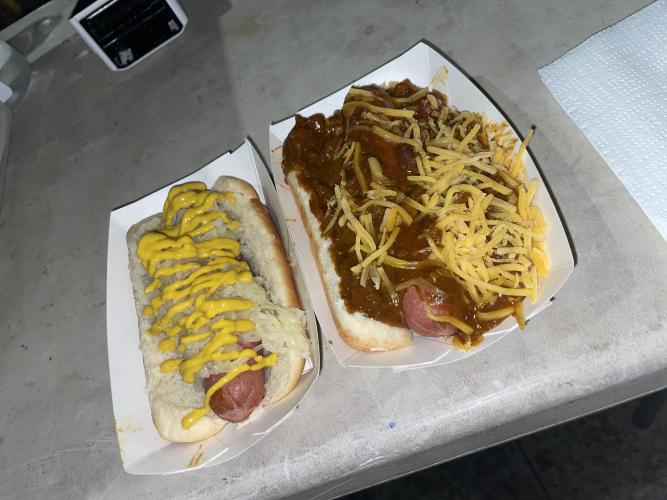 (Photo/Alex Bavosa) According to Barnett, the two most popular orders are the chili cheese dog and the sauerkraut dog, both pictured here on Feb. 7, 2023.