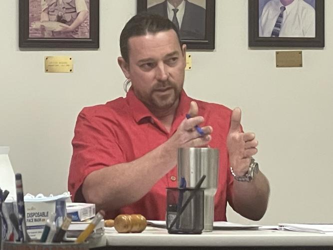 Crawford Mayor Seavy O’Neal goes over the agenda during the city council meeting earlier this month.  (DeAnthony Moore/Oglethorpe Echo)