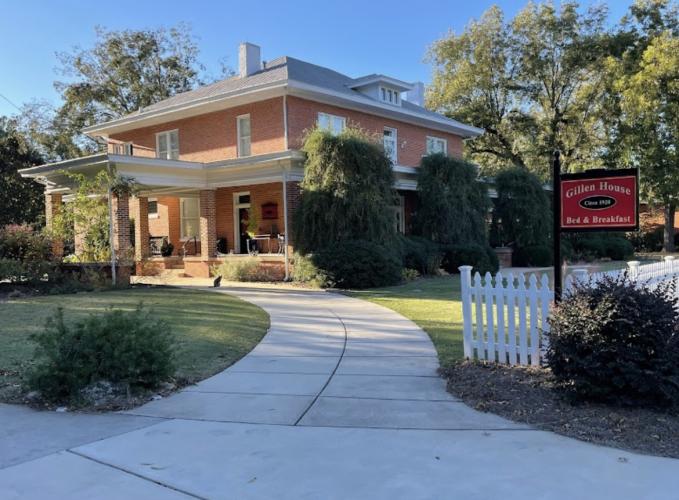 Weddings at The Gillen House include space to accommodate more than 100 guests. Co-owners Edward Toledano and Cynzia Sanchez were able to hold a test run when they hosted a wedding for Sanchez’s daughter last spring. (Submitted Photo)