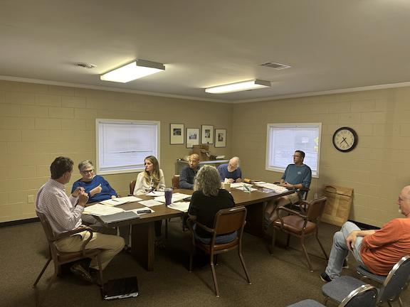 Lexington’s City Council and city officials discuss agenda items at its monthly meeting on March 14. Those pictured include city attorney Charlie Barrow (from left), Jill Severn, Jennifer Whitlock, Cory Crayton, Ronnie Boggs, Mayor Craig Snow and city clerk Kim Bradford. (Photo/Tyler Lary)