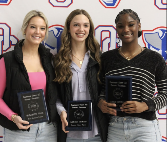The volleyball team award winners (from left): Elizabeth Cook (MVP), Leanna Newton (Positive Patriot Award) and Kenzie Henderson (Coaches Award) Not pictured: Nora Turner (Most Improved) and Samantha Amos (Persistent Patriot). (Audrey Pfitzner/The Oglethorpe Echo)