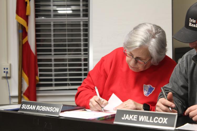 The Oglethorpe County BOE chairwoman Susan Robinson meets on Feb 11, 2025 in the board room to discuss HB 581 and other school projects. (Lucy Grey Shields/ The Oglethorpe Echo)
