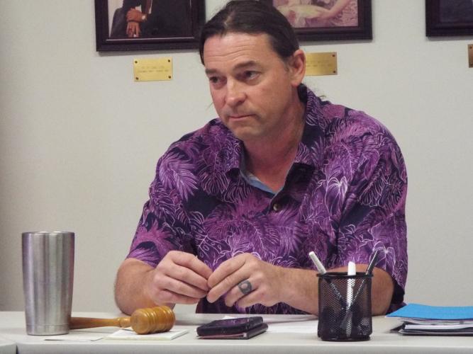 Crawford Mayor Seavy O'Neal discusses updates to Crawford’s procurement policy during the city council meeting on Tuesday. The council approved streamlining the approval process for contracts valued between $500 and $5,000. (Photo/Luis Vaquero)