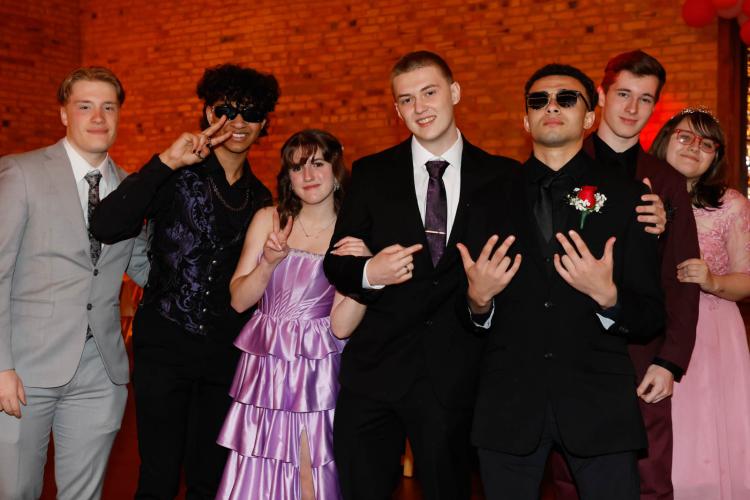 Students pose for a photo at the 2025 Oglethorpe County High School Prom at Historic Smithonia Farm in Colbert, Georgia on Saturday, April 12, 2025. (Photo/Libby Hobbs)