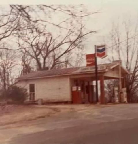 Lexpresso, a coffee shop, is planned for 307 West Main St., the site of a country store. Blair Dorminey, who owns the building and the neighboring Smith-Turner House, said he hopes to open in September. (Submitted Photo)