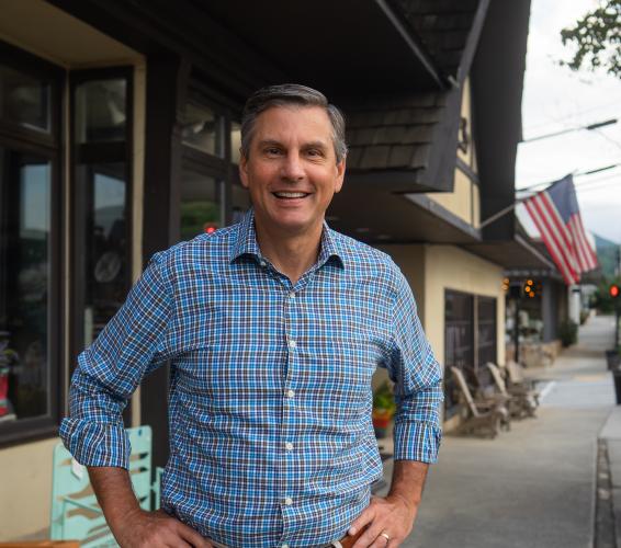 Derek Dooley, the former Tennessee football coach and son of longtime UGA coach Vince Dooley. Early voting for the primary will start on Monday, April 20 and ends at noon Friday, May 15 at the Oglethorpe County Board of Elections at 41 Fairground Road in Lexington. (Photo Submitted)
