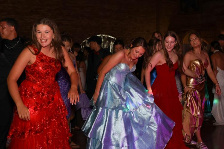 Attendees dance during Oglethorpe County high school prom at Smithonia Farm in Colbert, Georgia on Saturday, April 18, 2026. (Photo/Addison Simmons)