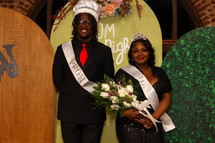 O’Maury Huggs and Za’Nijha Carter pose for a photo as prom king and queen during Oglethorpe County high school prom at Smithonia Farm in Colbert, Georgia on Saturday, April 18, 2026. (Photo/Addison Simmons)