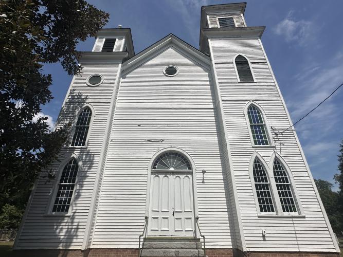 The front side of the historic Beth Salem Presbyterian church sits on Sunday, September 6, 2026 in Lexington, Georgia. The church received new federal grants in August totalling $25,000 to fund restoration of the Church’s structural, electrical and aesthetic issues. (Photo/Caroline Feagin)