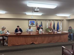 All members of the zoning board: Janet Hill, Morgan Robinson, Sam Nash, JF Hansford, Jimmy Shealy and planning director Jeff Sharp sit at the meeting on Oct. 15, 2026. The meeting had three items on the agenda and lasted seven minutes in length. (Ren Grimsley/The Oglethorpe Echo)