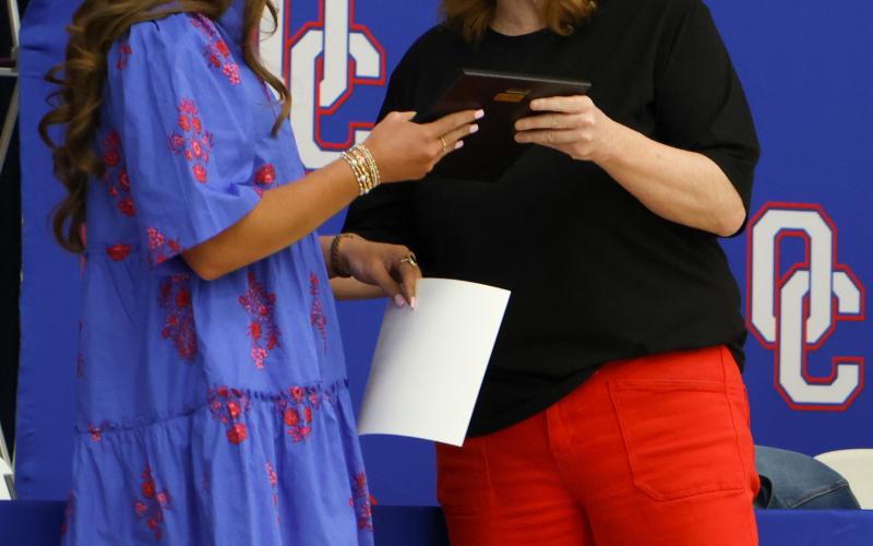 Oglethorpe County High School womens basketball player Elin Turner receives recognition at the OCHS winter sports ceremony. (Addison Simmons/The Oglethorpe Echo)