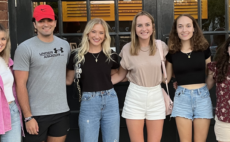 Caitlin Farmer, from left, Wade Cheek, Morgan Quinn, Kate Hoffman, Lilly Kersh and Sarah Evans were part of the group of UGA interns who wrote for The Oglethorpe Echo this summer. Not pictured: Jack Casey and Thomas Ehlers. (Lori Johnston/ The Oglethorpe Echo)