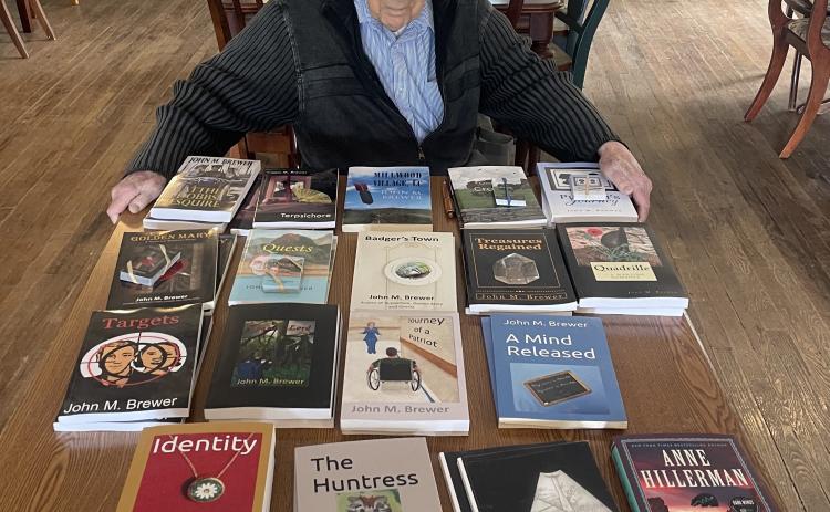 John Brewer, who lives in Arnoldsville, said: "I've always had stories running through my head.” The retired UGA professor, who is 85 years old, doesn’t plan to stop writing. (RAMON ELORTONDO/THE OGLETHORPE ECHO)